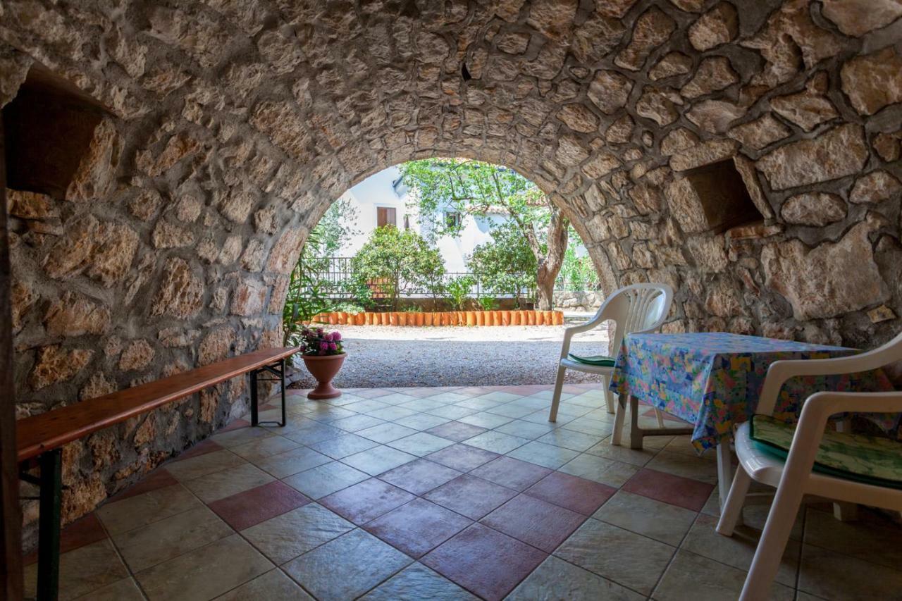 Appartement Marina à Malinska Extérieur photo