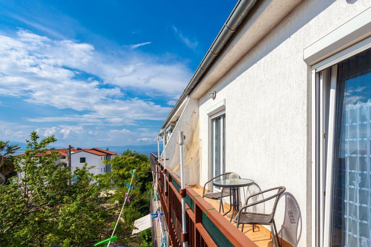 Appartement Marina à Malinska Extérieur photo